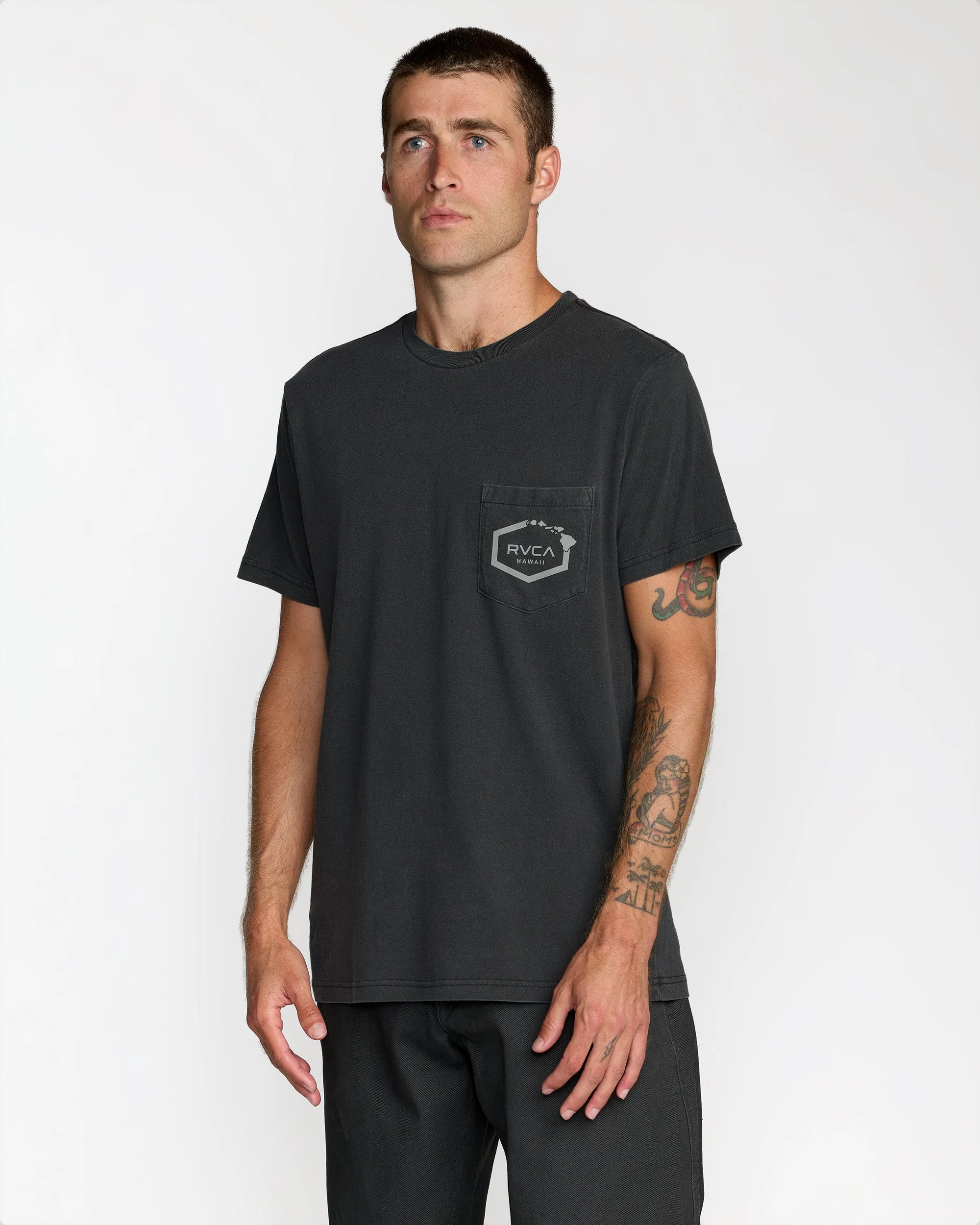 Island Hex Pocket Short Sleeve Tee - Image 3