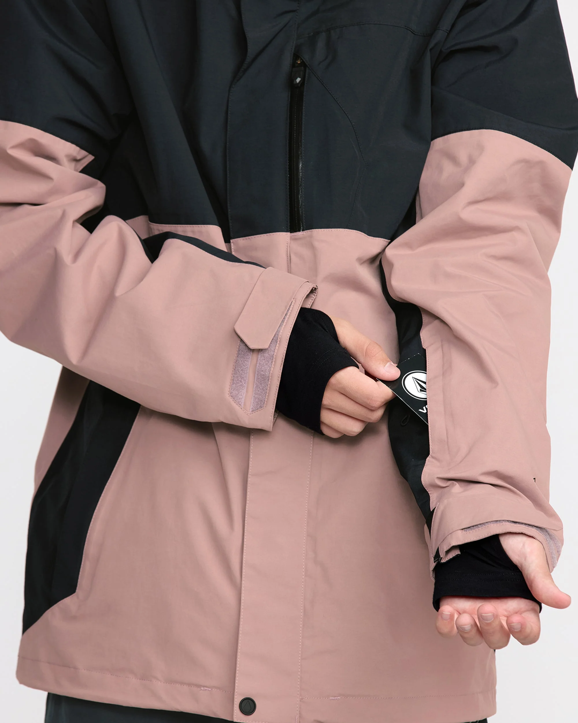 L Gore-Tex Jacket - Image 5