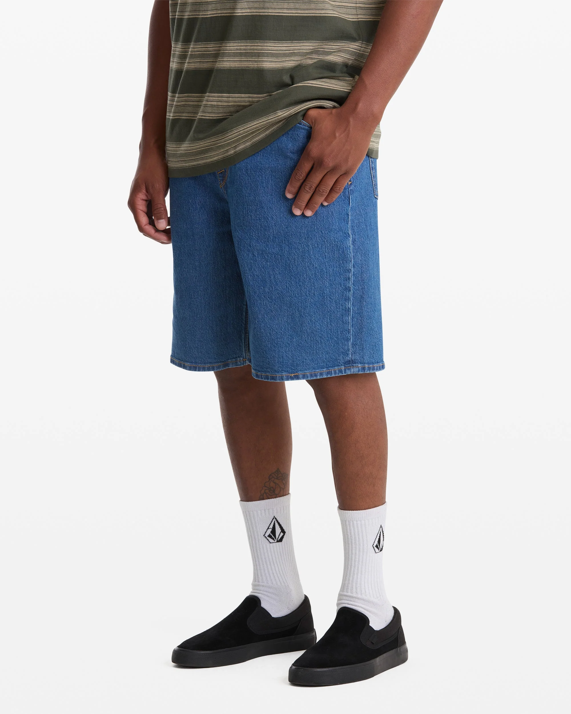 Men's Billow Denim Short 22 - Image 4