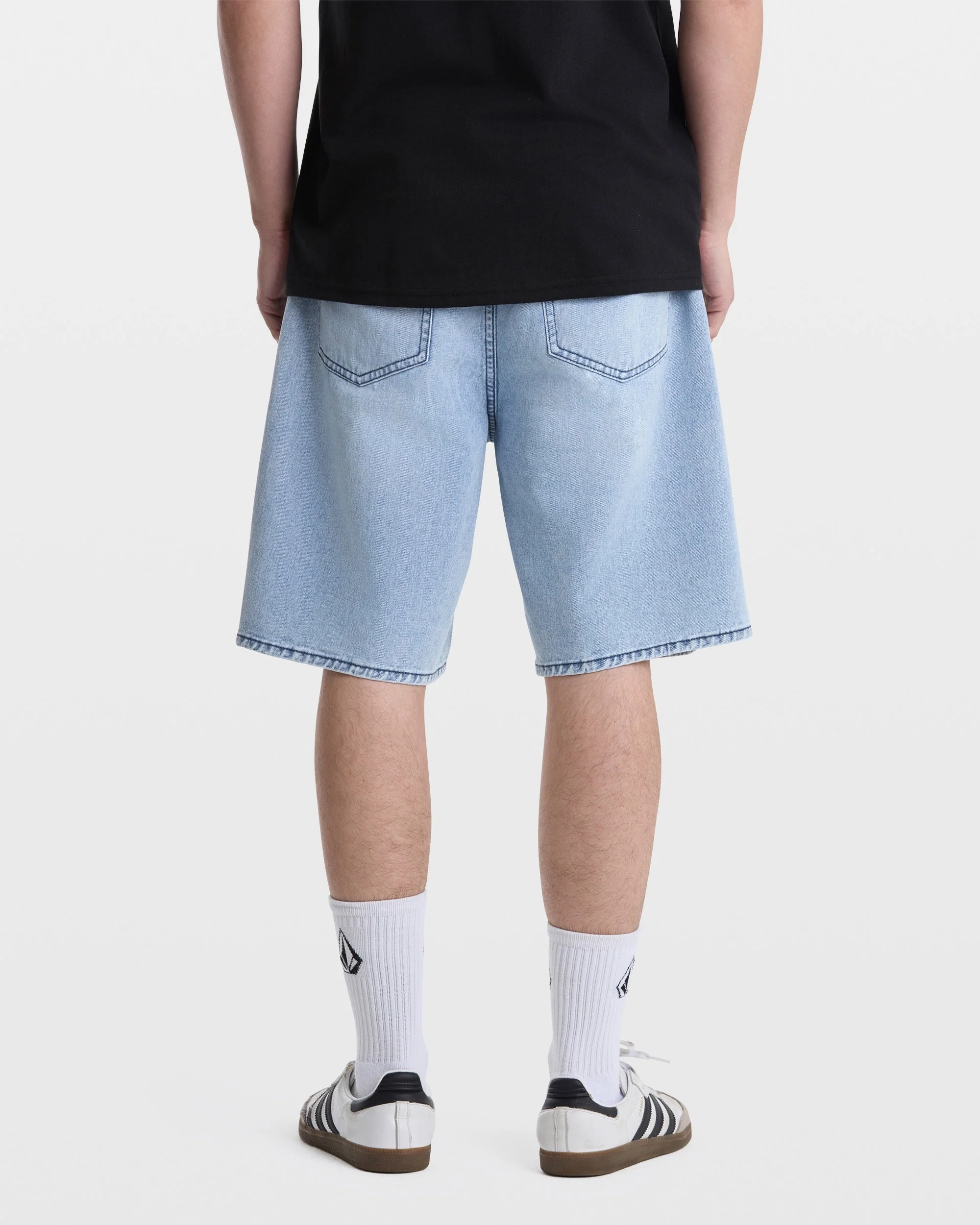 Men's Billow Denim Short 22 - Image 2