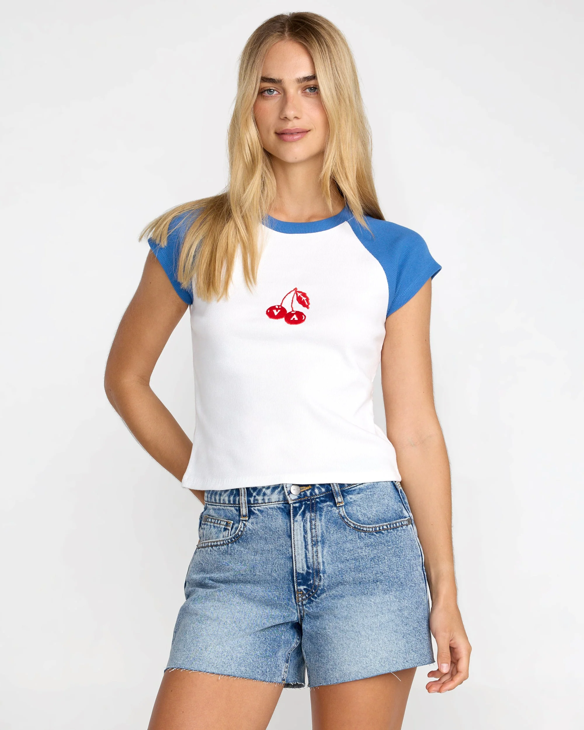 Roam Raglan - Image 2