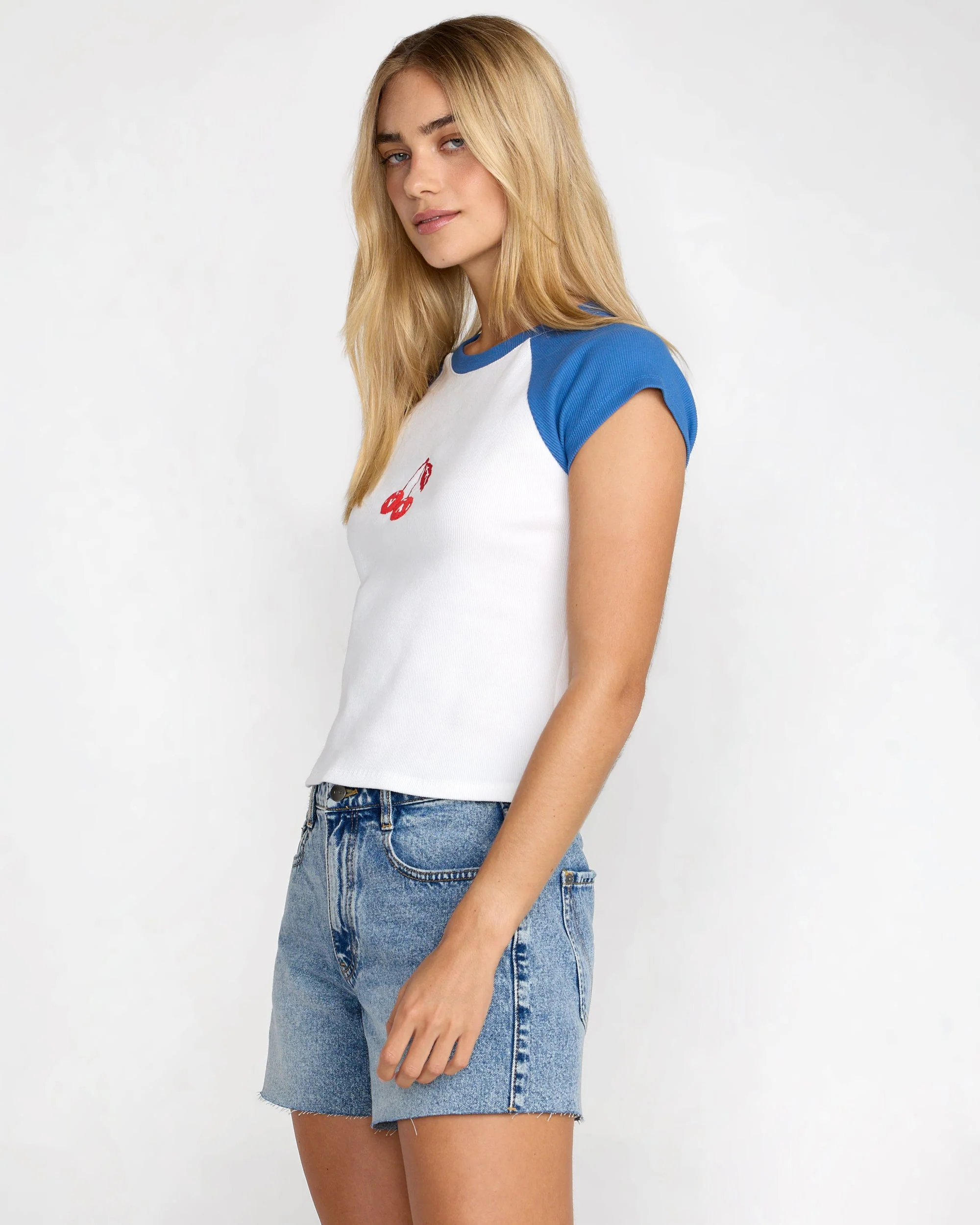 Roam Raglan - Image 6