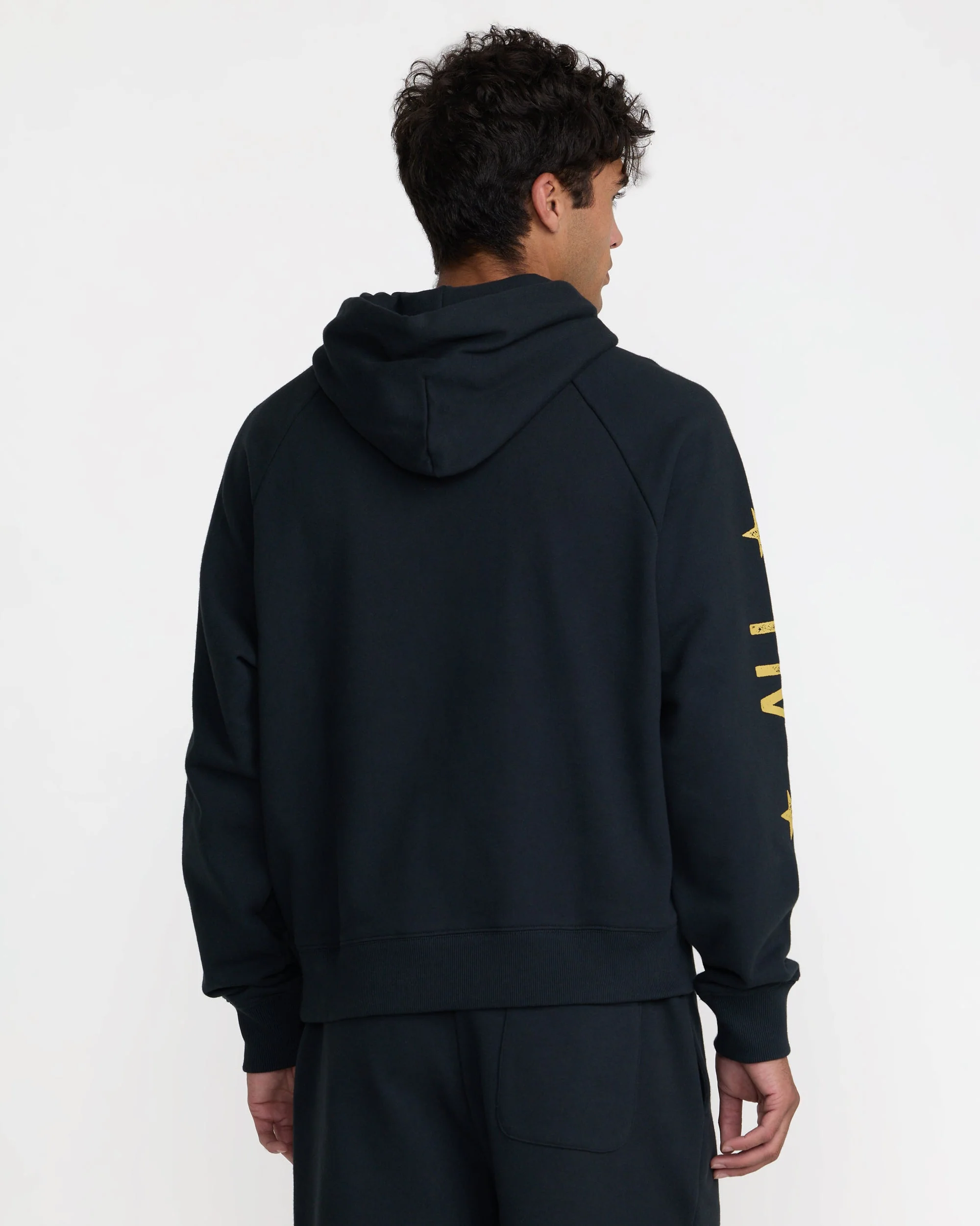 Va X Ali Rumble Hood - Image 3