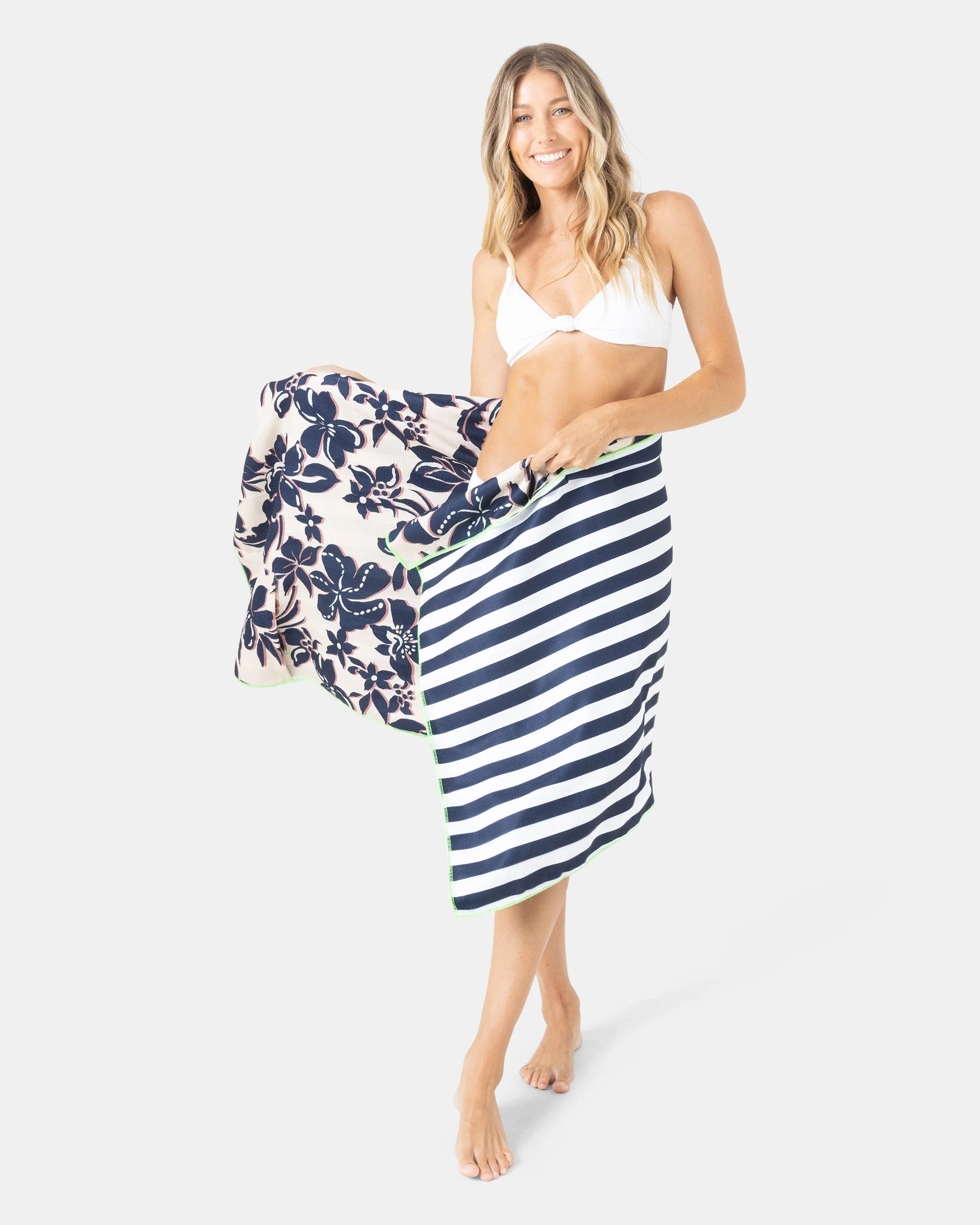 Waffle Sand Free Towel - Image 6